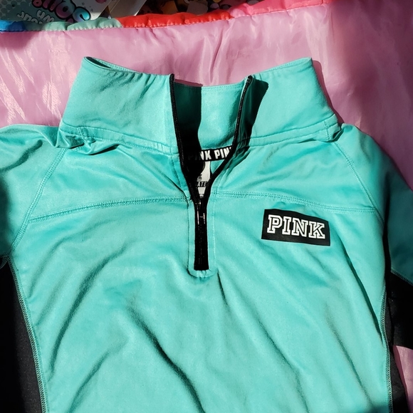Vs pink half zip - Picture 1 of 2